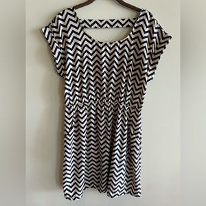 Pink Rose Women’s Size Large Dress